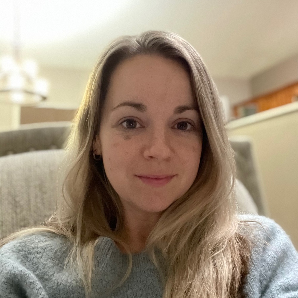 Meet your Posher, Kimberly